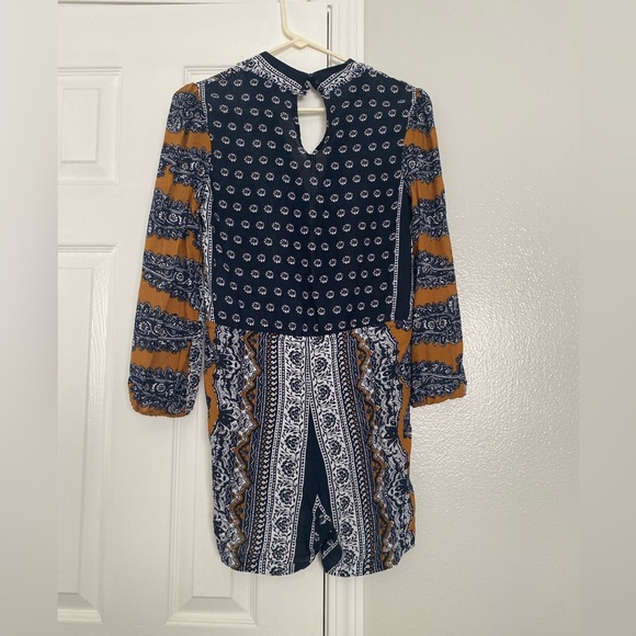 Novella Royale Mojo Risin Romper - Navy Daisy - Picture 3 of 4